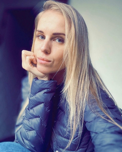 Уріадкопєлі Альона